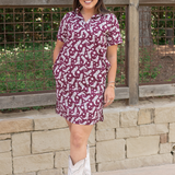 Lifestyle Tailgate White/Grey Boot Design Short Sleeve Maroon Knee Length Dress 