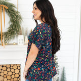 Basic Poinsettia Poppy Short Sleeve Tee Side