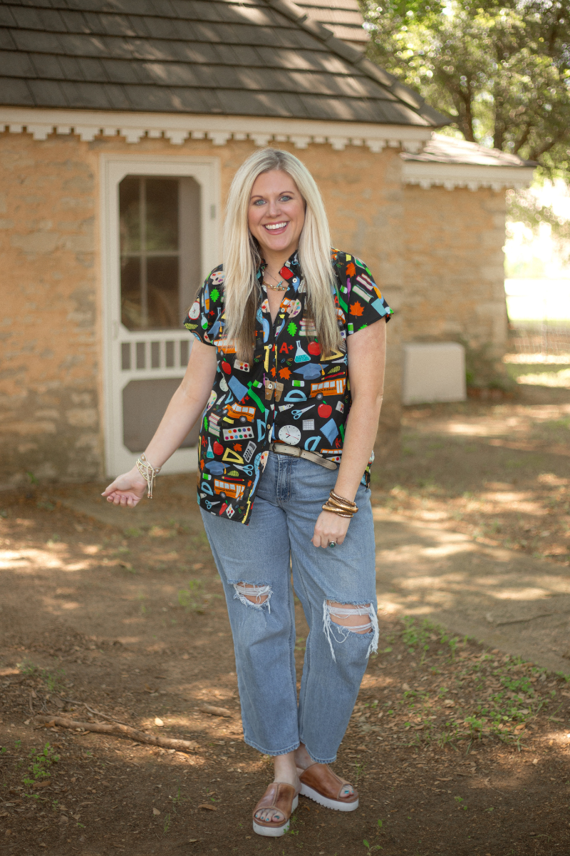 Liz Black Short Sleeve Top Front