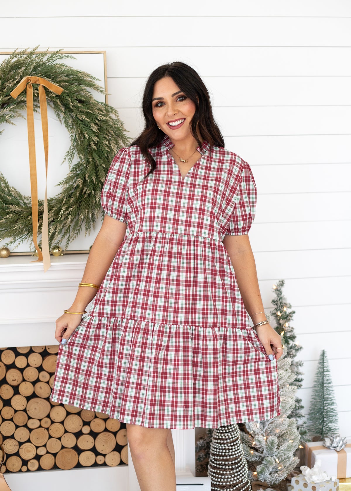 Mary Short Sleeve Red/White/Green Plaid Knee Length Dress Front